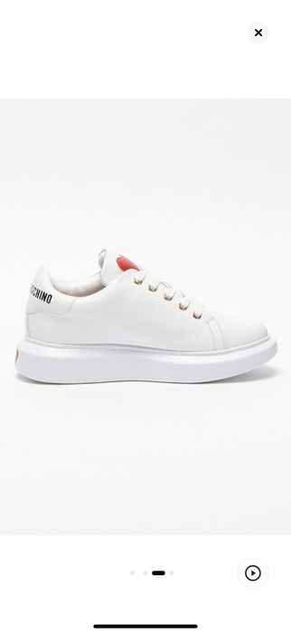 Бели кецове Love Moscino