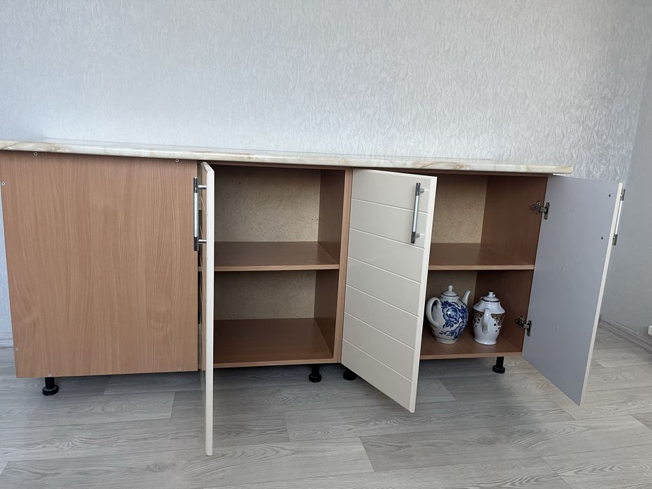 Модуль от кухонного гарнитура