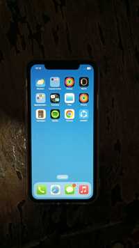 IPHONE 11  yaxshi holatda