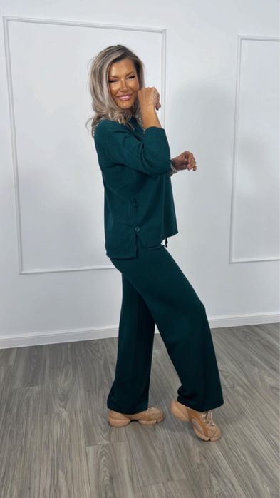 Set bluza si pantaloni mix lana cu tricotaj potrivit sezonului rece