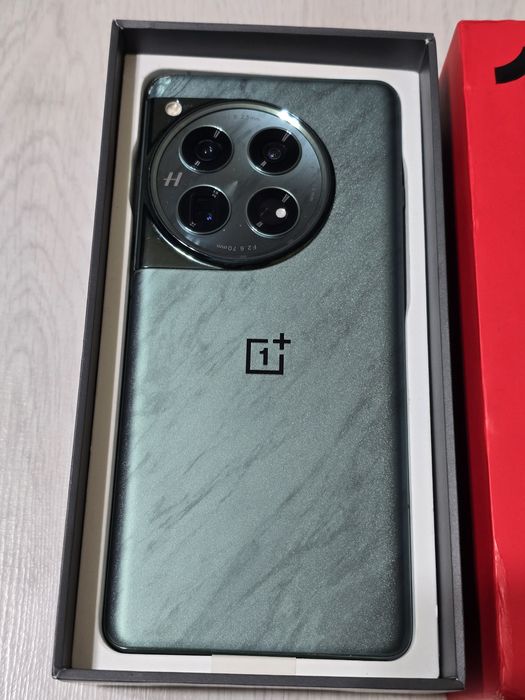 One Plus 12 512 gb Ram 16 5G полный комплект