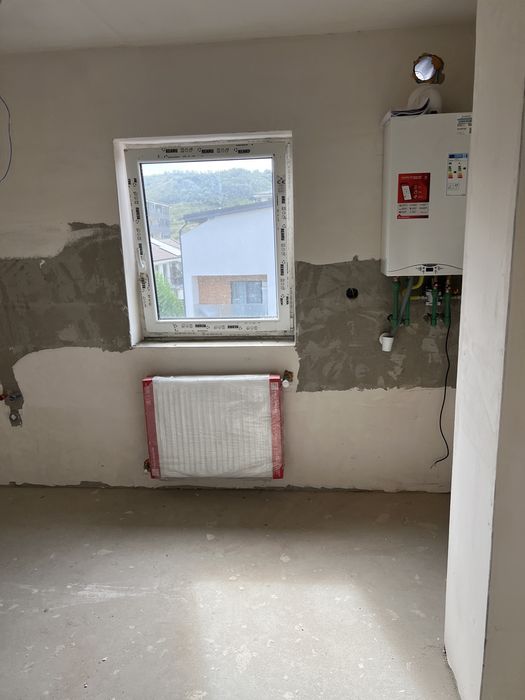 Vand apartament 3 camere 70 m floresti zina terra semifinisat bloc nou