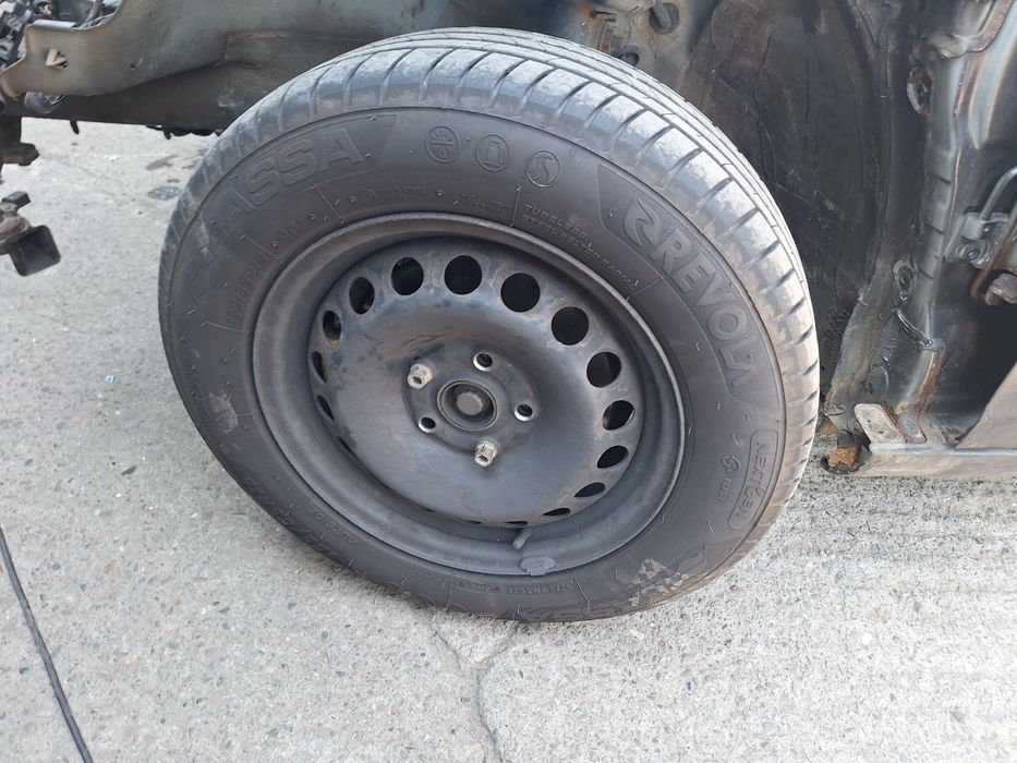 Anvelope de vara R15 LASSA REVOLA 195/65 DOT 5024