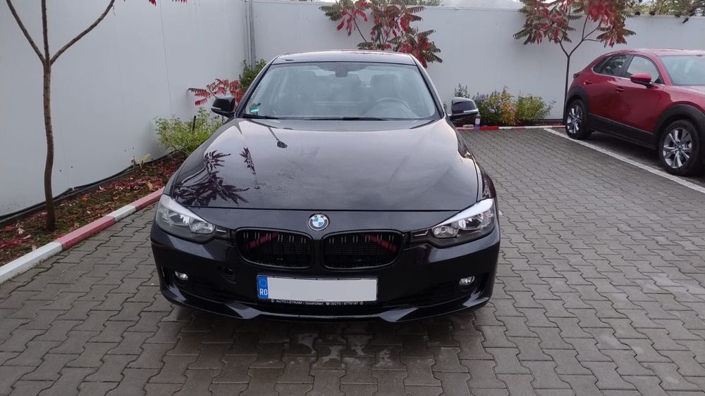 BMW 320i Seria 3 F30, 184 CP