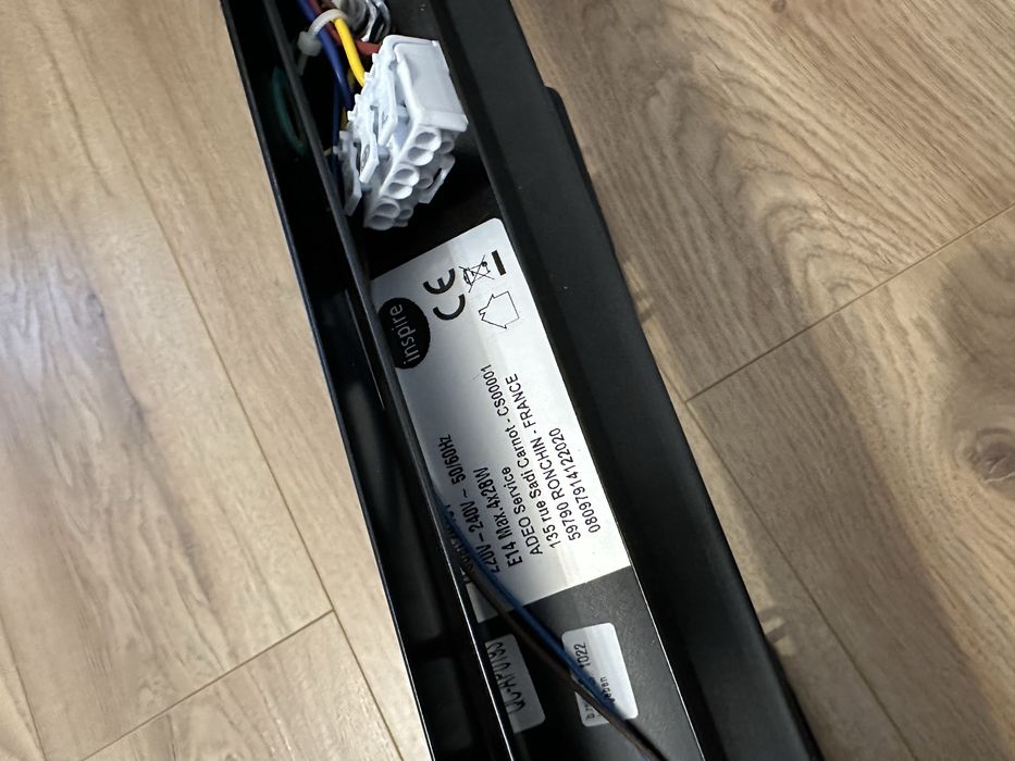 Vand aplica Inspire 4 becuri