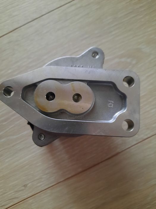 Pompă ulei cvt nissan qașqai j11 2017