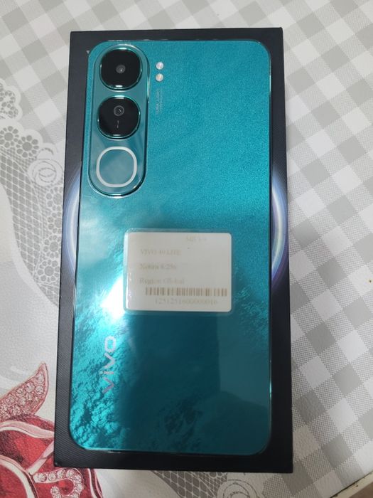 Vivo V40 Lite V2424 8+8/256гб