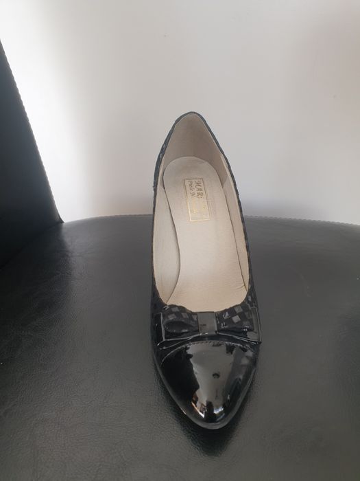 Pantofi superbi stiletto negri