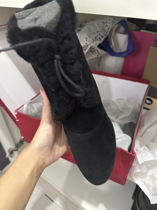 Продам зимние полуботинки