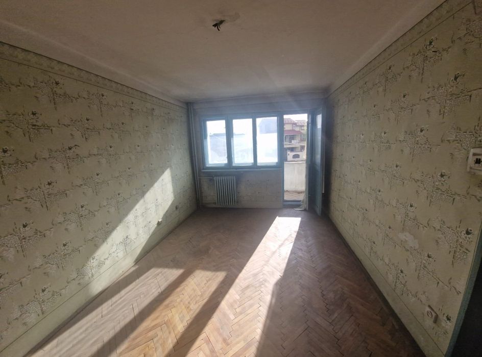 Apartament 2 camere decomandat