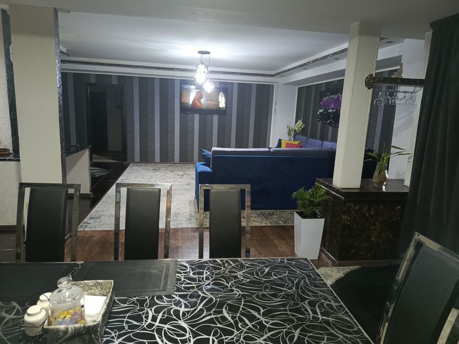 Продаётся квартира 122м²