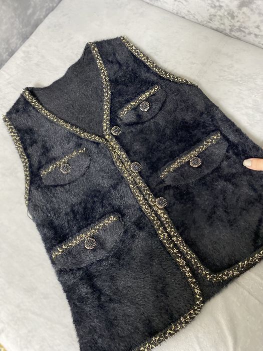 Продам новый жилет!!