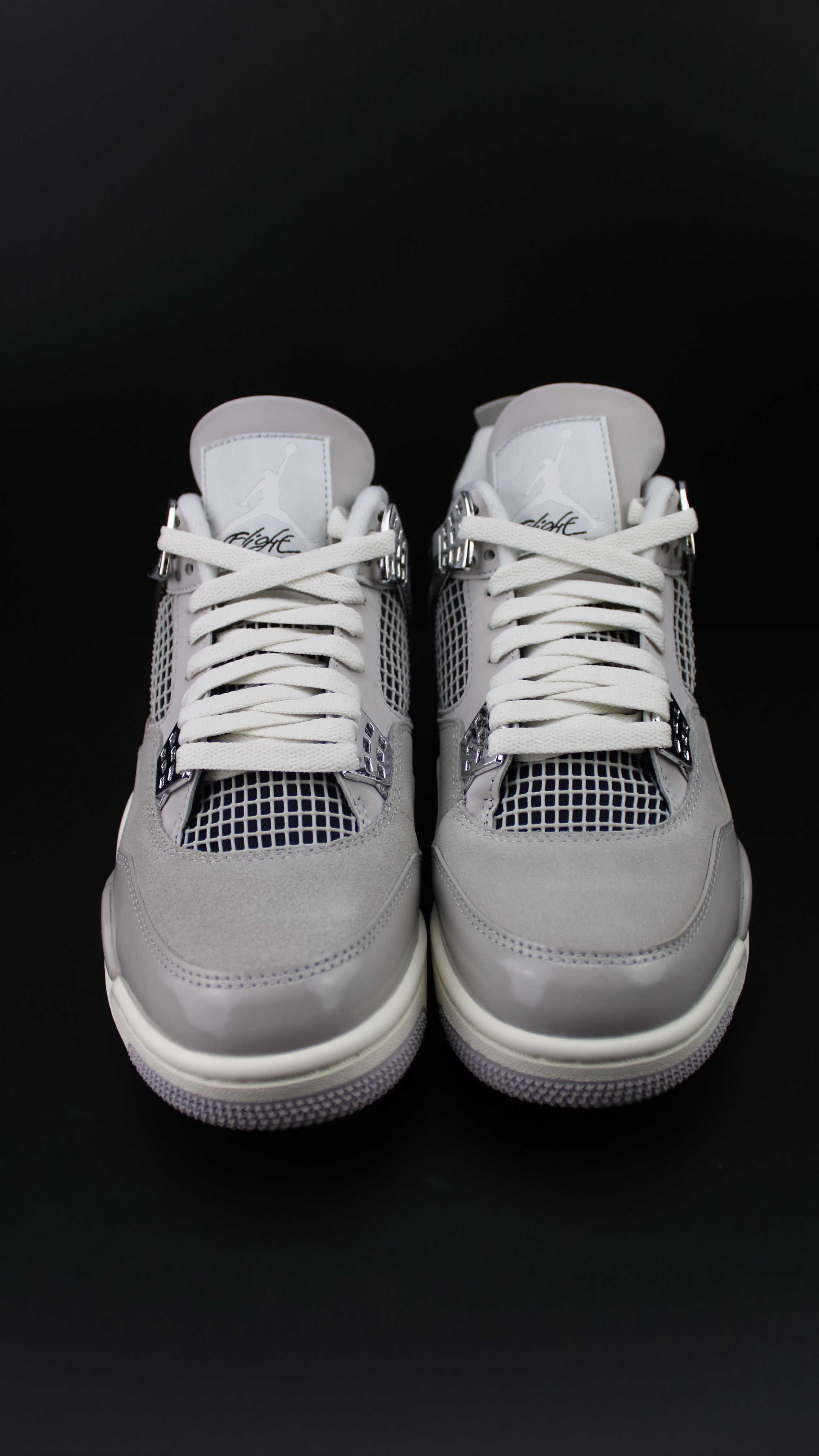 Air Jordan 4 Retro Frozen Moments + CADOU (38-42)
