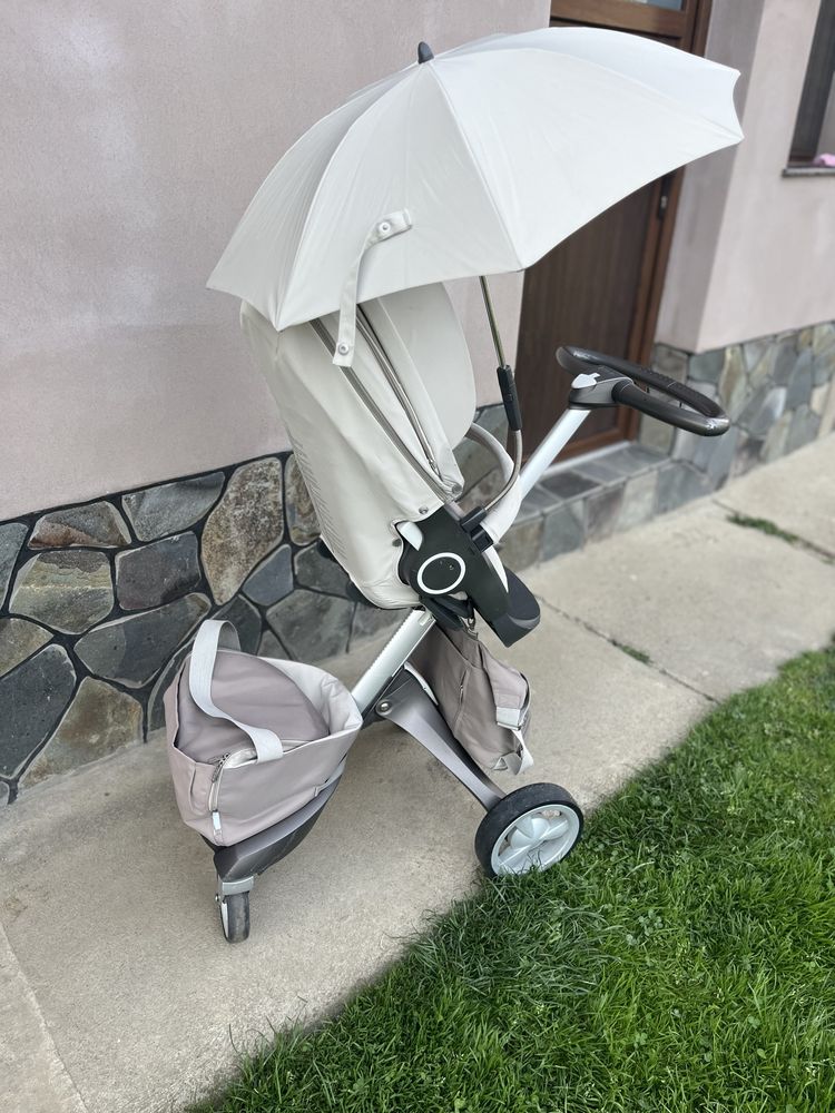 Stokke Explory v4 stroller beige