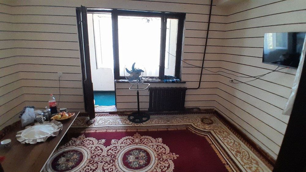 Продается 1 комнатная квартира Юнусабаде 2