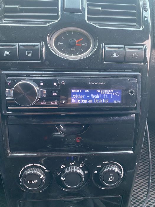 Магнитофон пионер 80прс и Саббуфер