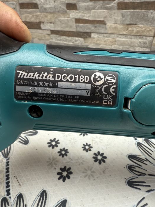 Акумулаторна фреза за гипскартон Makita DCO180Z SOLO /18 V,