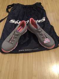 Skechers Air Cooled