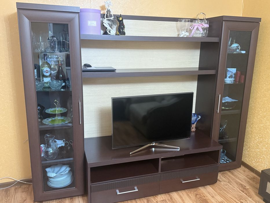 Стенка гостинная производство ИКЕЯ