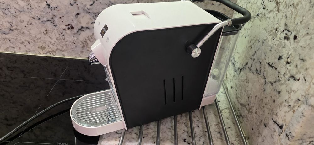 Кафе машина с капсули Martello