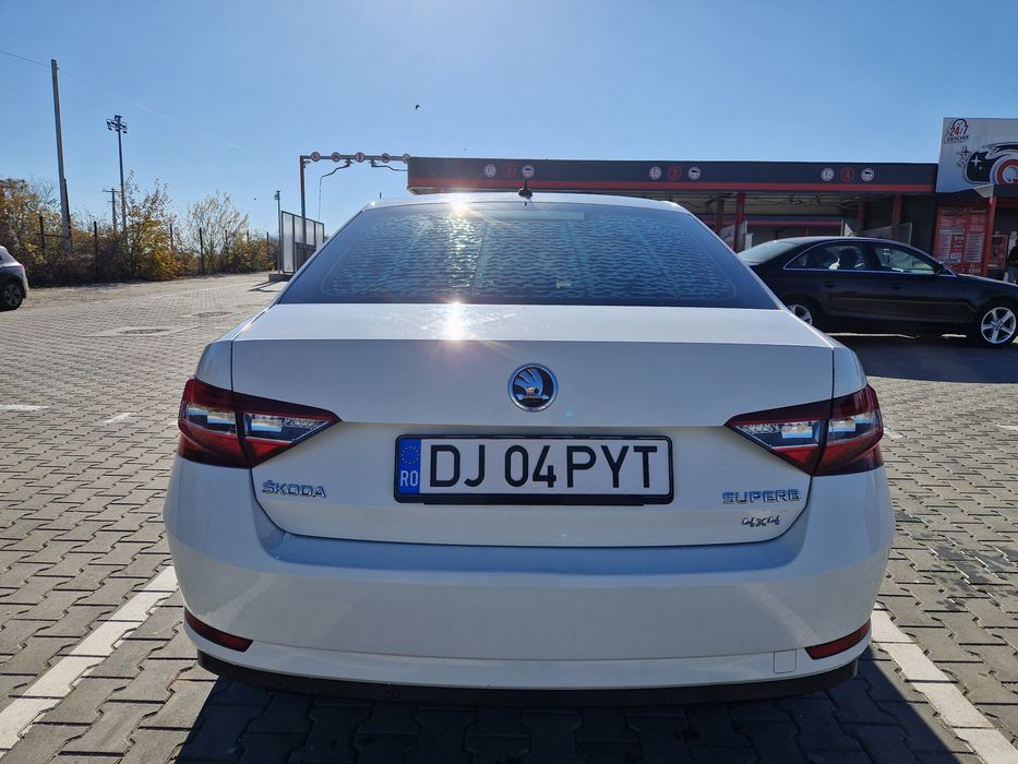 Skoda superb 3 4x4 2.0 TDI 190cp