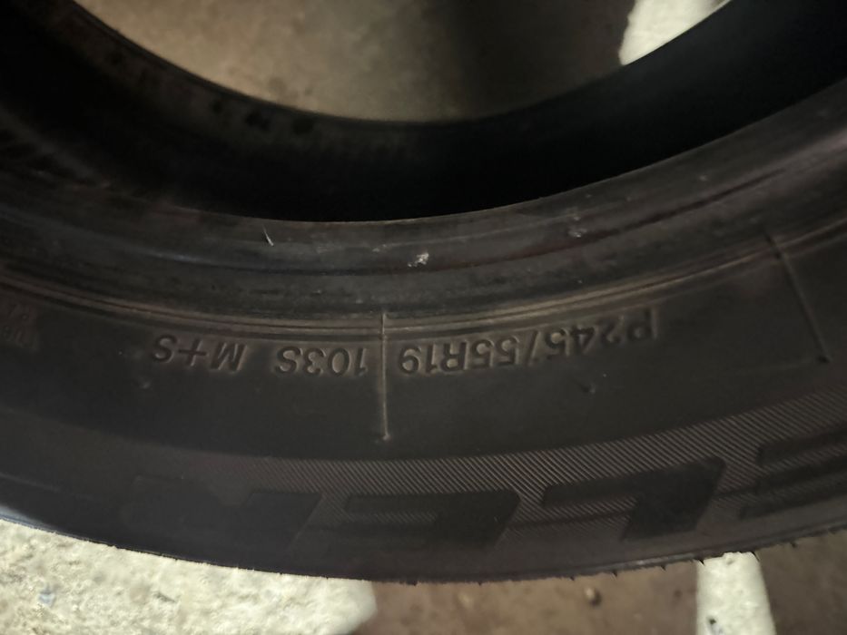Покрышка на авто р 19