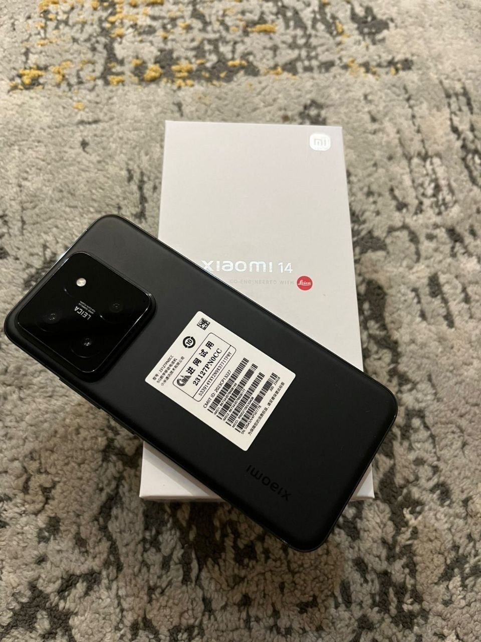 Xiaomi 14 12/256 CN