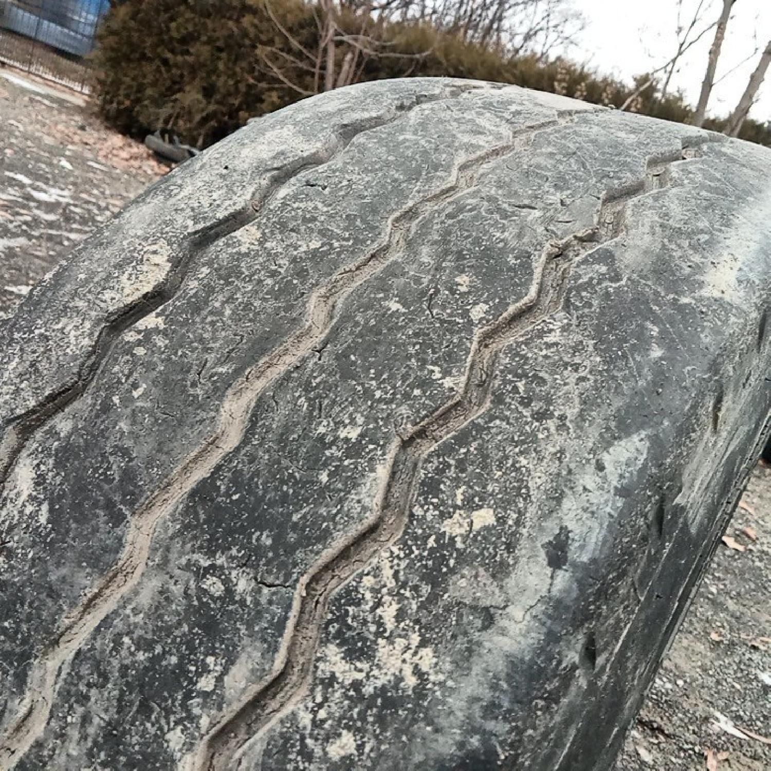 Cauciucuri 235/75R17.5 Pirelli Anvelope Agricole Second Hand