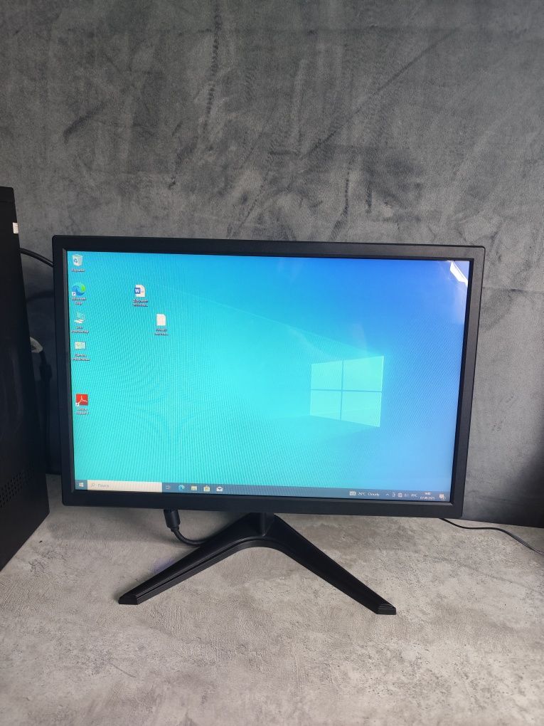 Монитор hdmi и vga подключением