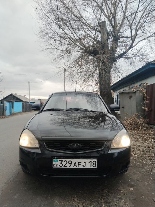 Продам приора 2 люкс