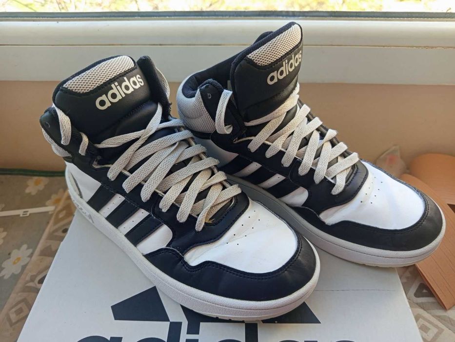 ADIDAS HOOPS 3.0 MID Високи маратонки  номер 38