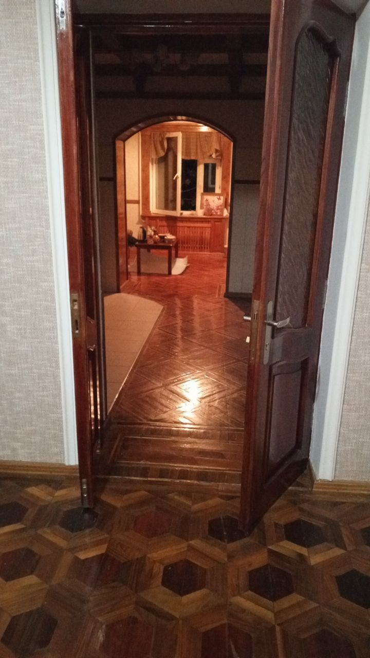 Продается земельный участок (коттедж)