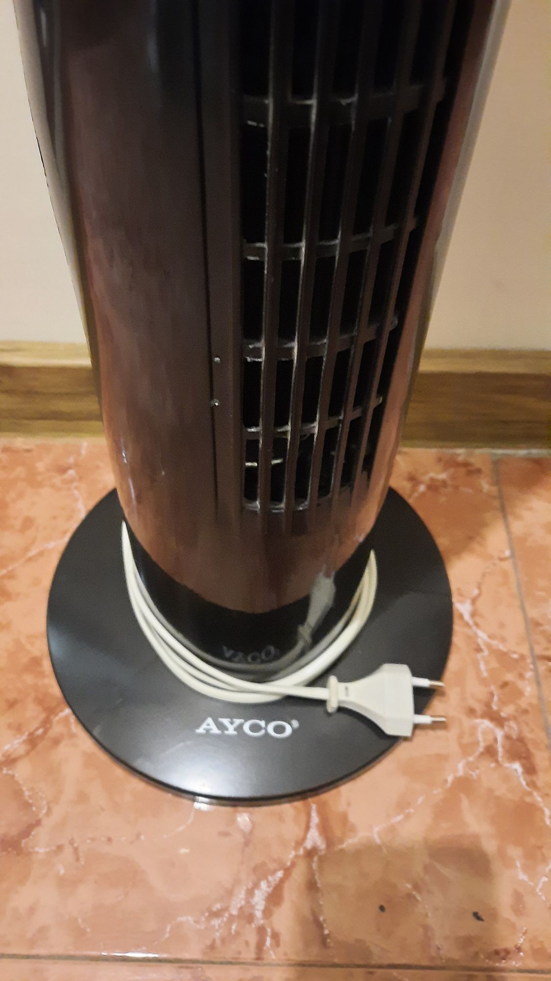 Колонен вентилатор Ayco