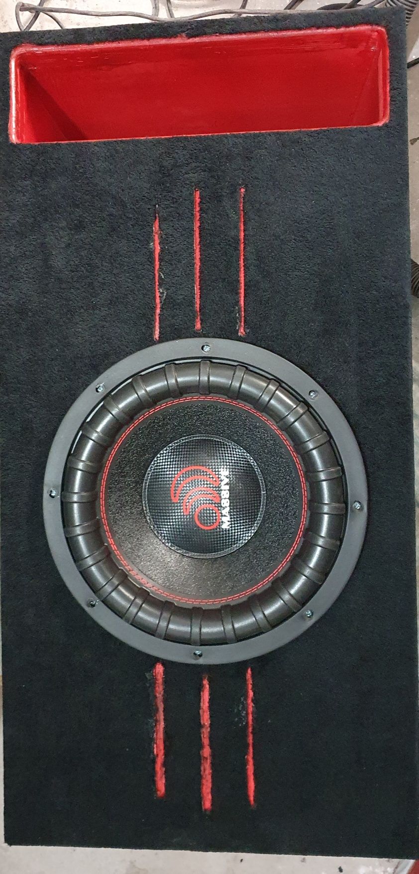 Бас Каса Massive 12" 2000W SPL