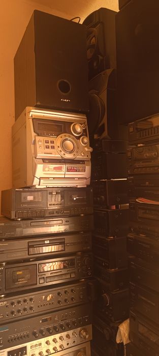 Scule vechi tot ce se vede in poze