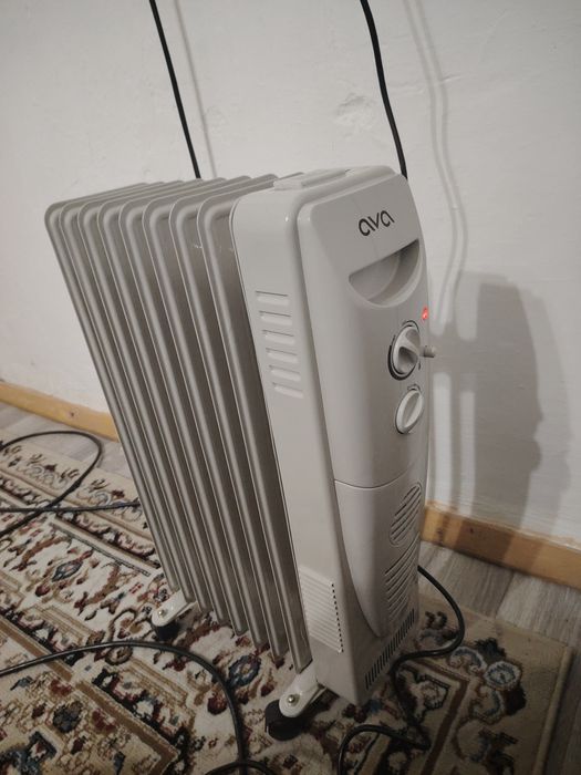 Масленый обогреватель AVHF-09