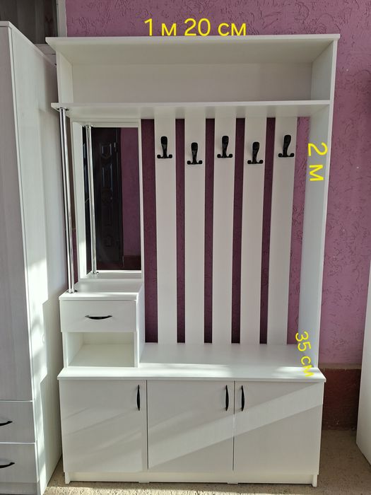 Прихожка новый ламинат