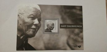 Timbru Nelson Mandela 2013 in folder comemorativ