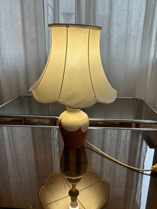 Нощна настолна лампа с керамична поставка