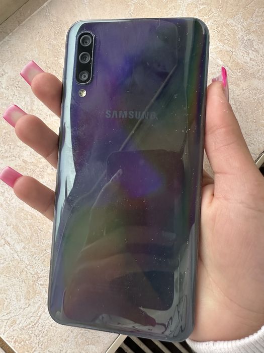 Vand urgent samsung a50 jud cluj ,floresti