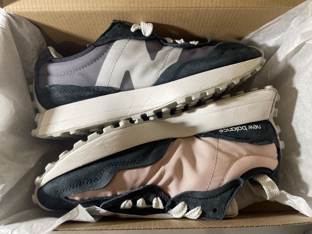 Маратонки New Balance 327. The inteligent choice