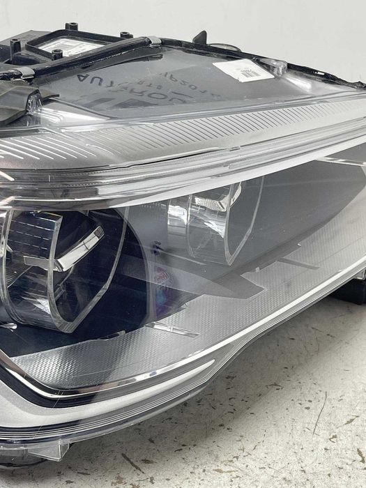 Десен фар за BMW X3 F25 Adaptive Led