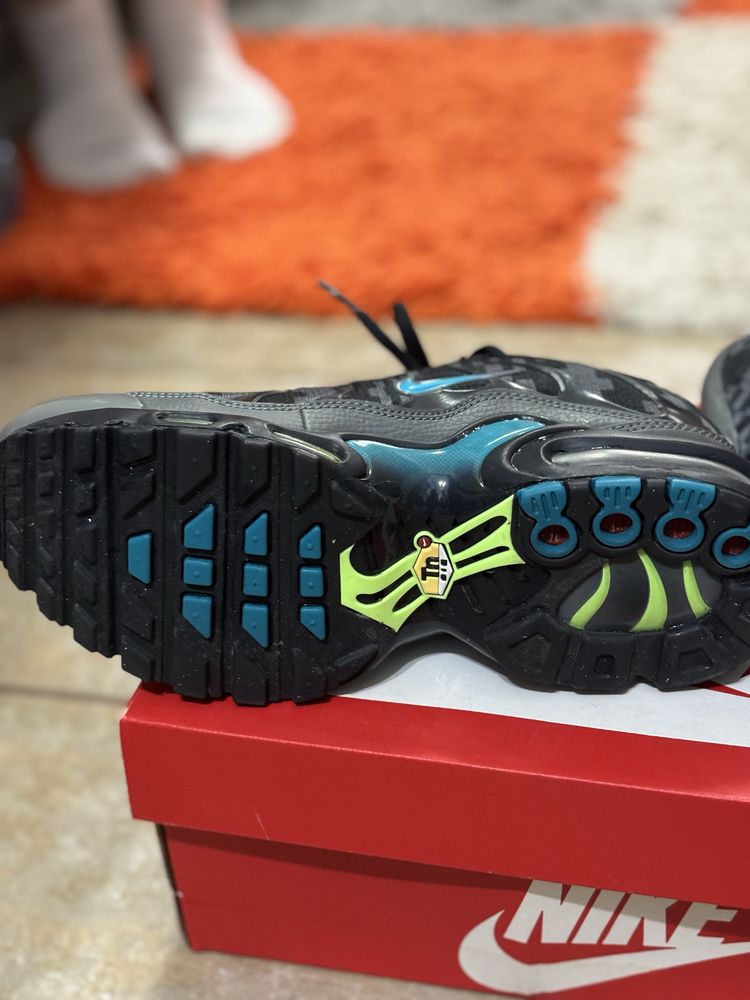 Nike Air Max Tn Plus marime 38 (24 cm) noi