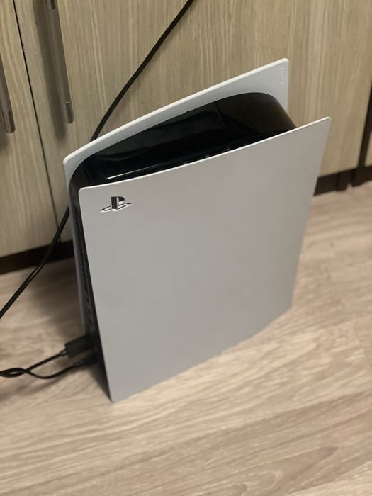 Sony PlayStation 5 si FC 26