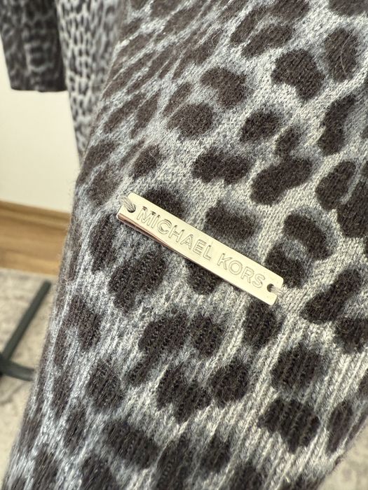 Michael Kors нов с етикет пуловер
