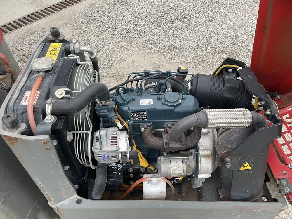 Bomag Bmp8500 si Wacker Neuson rtsc3 cu picior de oaie