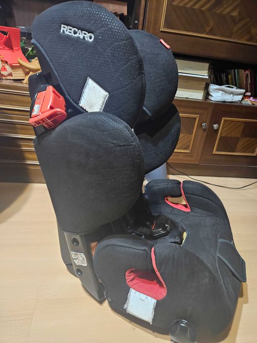 Столче за кола Recaro от 15 до 36 kg