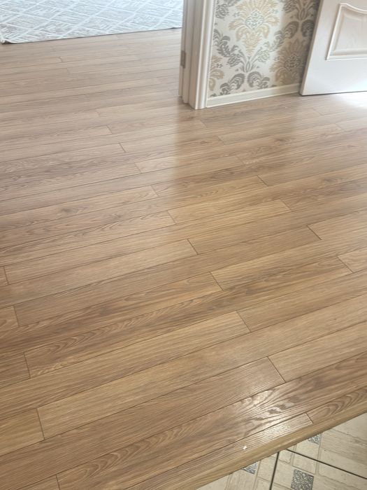 Продам ламинат б/у