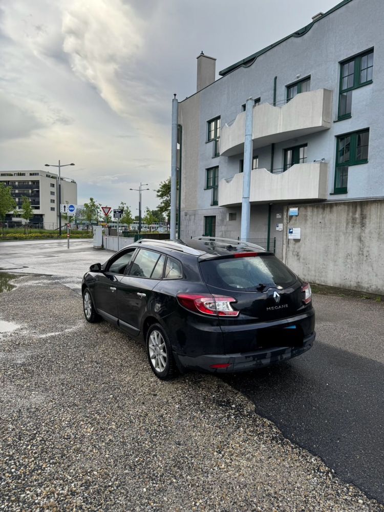 Renault Megane 3 An 2011 culoare Negru