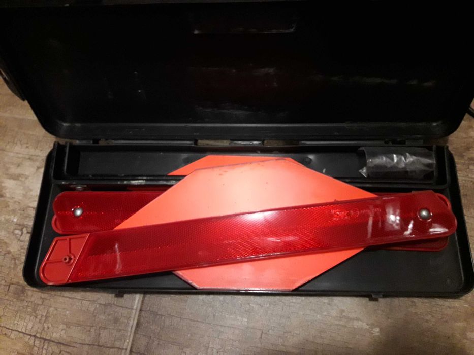 Сигнален триъгълник